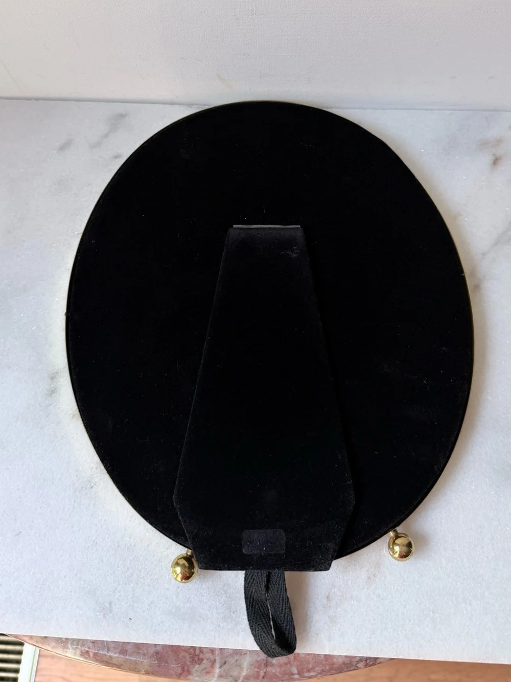 Vintage Polished Brass oval Picture Frame with feet 8”x10”